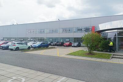 Českému trhu průmyslových hal nadále dominuje výroba