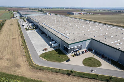 DHL prodlužuje nájem v brněnském logistickém areálu, sklad obsluhuje průmyslového zákazníka