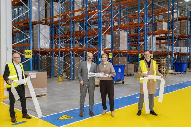 dm drogerie markt přesouvá svou logistiku do Ostředku u D1. Nové distribuční centrum je plné moderních technologií