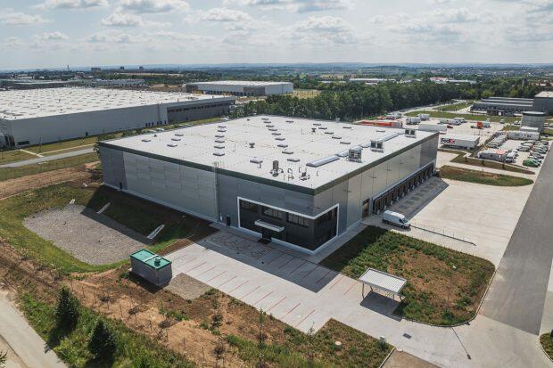 Linsan zvolil nejmodernější distribuční centrum u Prahy, čímž nastavuje laťku pro moderní skladování