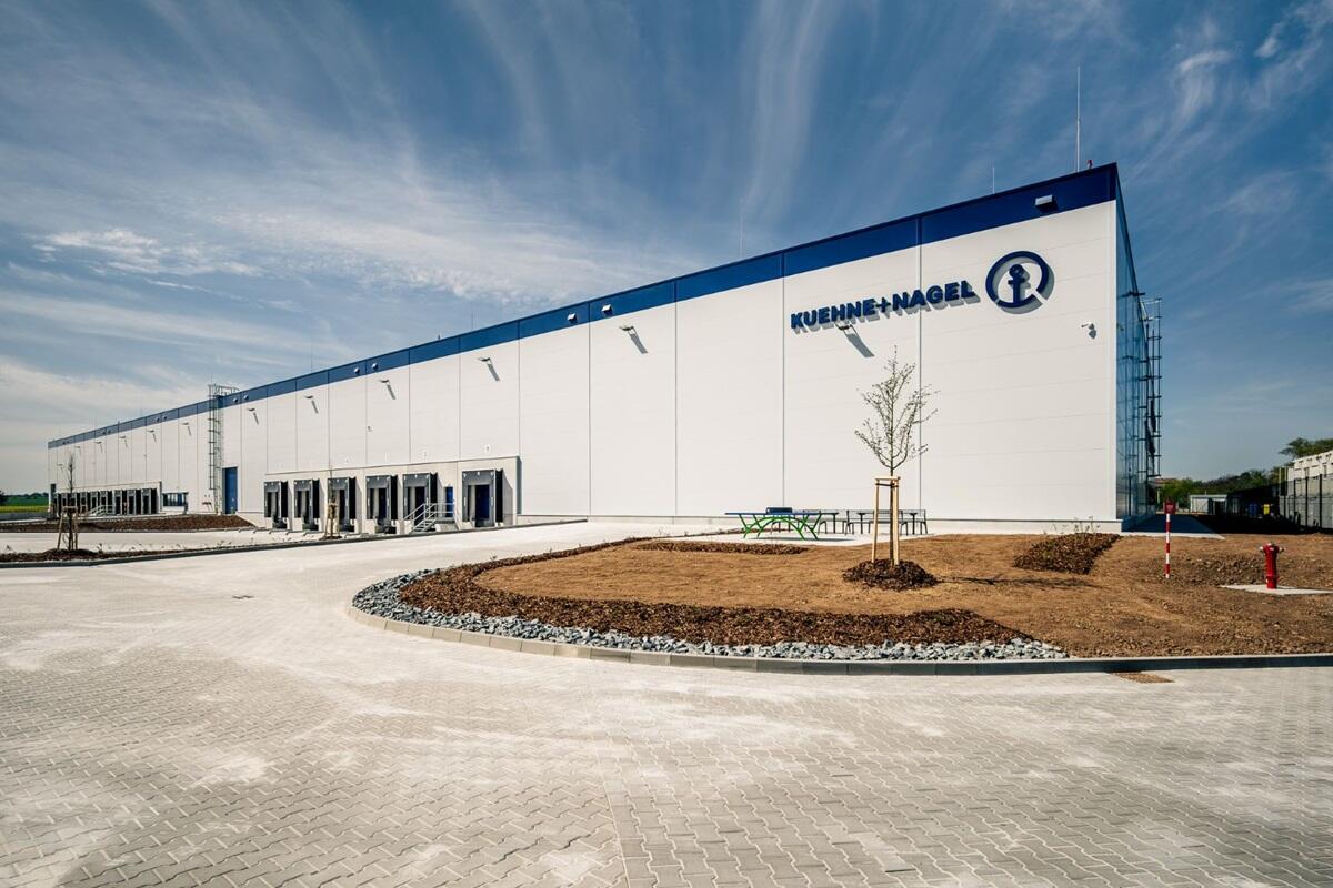 Nový logistický hub u Prahy: Kuehne+Nagel rozšiřuje své kapacity v klíčové lokalitě u letiště